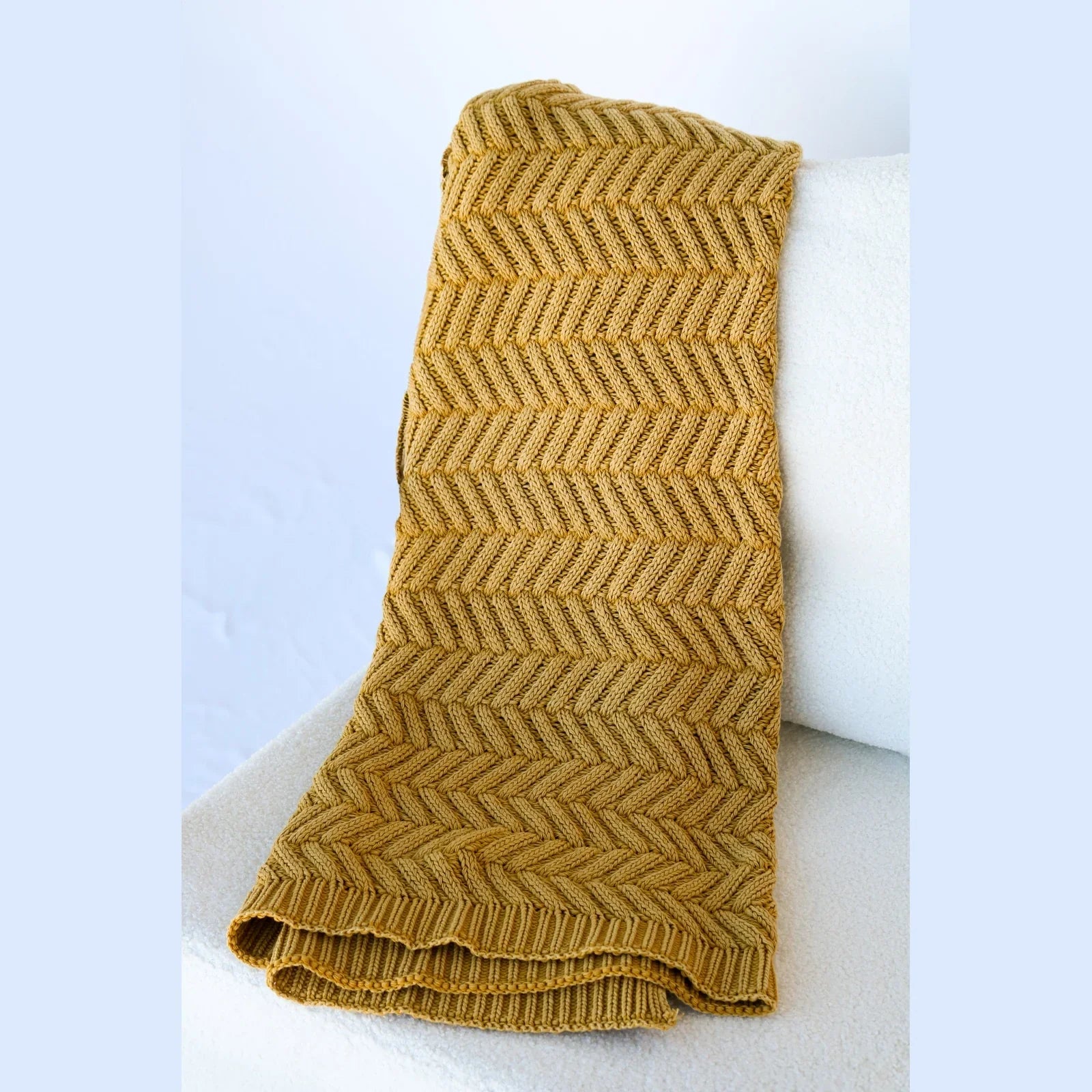 Washed Chevron Blanket - Alcove