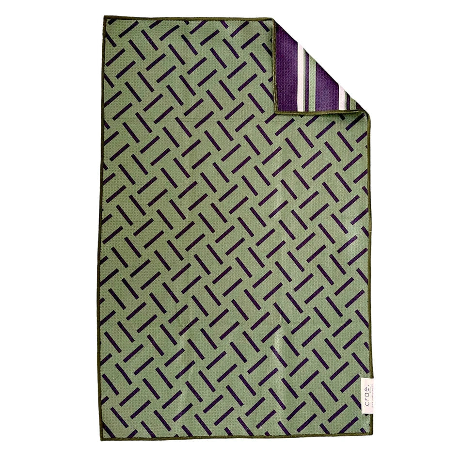 Green/Black Reversible Hand Towel