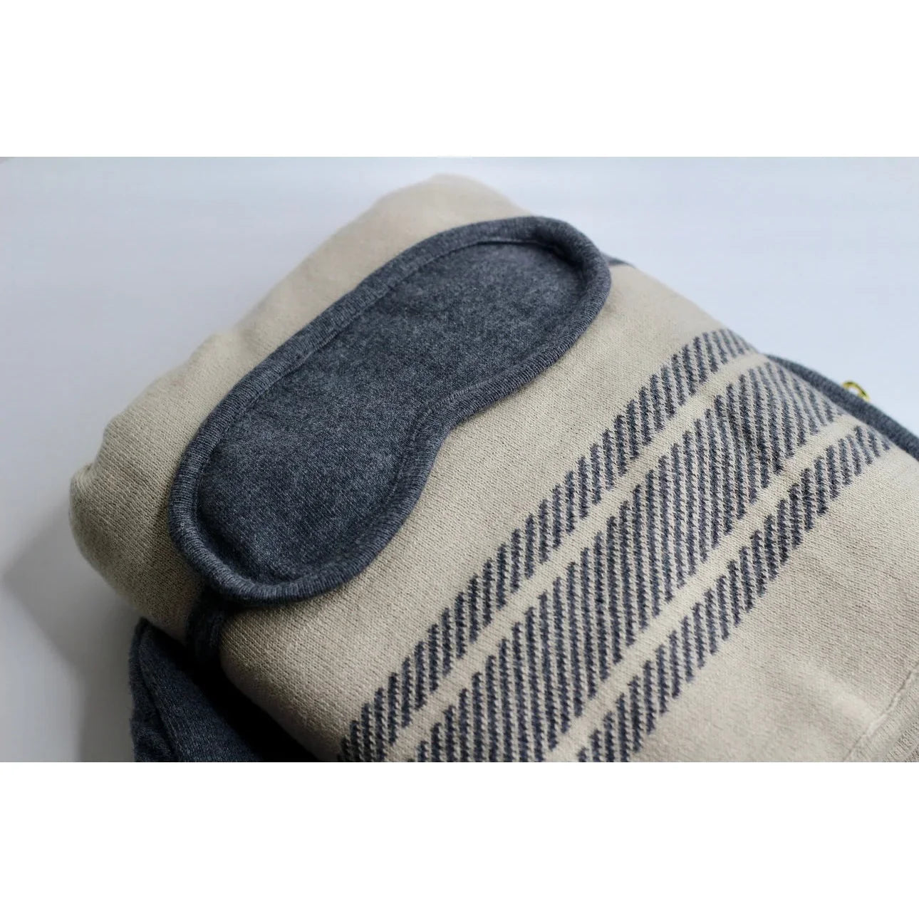 Pale Whisper Travel Set - Alcove